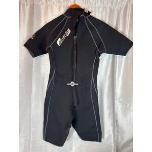 Gotcha Gear Mens Medium Titanium 2 Short Sleeve Wetsuit Surfing Diving